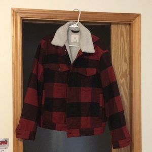 H&M insulated buffalo plaid coat. Size medium
